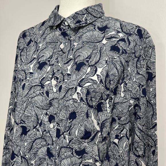 H&M WOMEN’S FLORAL BUTTON DOWN BLOUSE - Picture 5 of 10